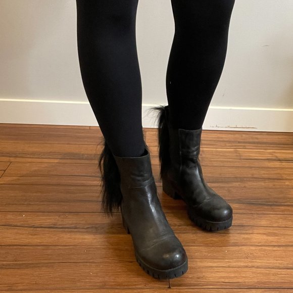 Papucei Handcrafted Ponytail Chelsea Boots -39- - Picture 15 of 17